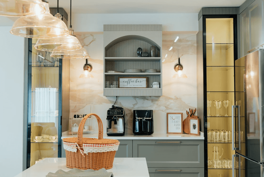 Storage Solutions That Combine Function and Natural Beauty