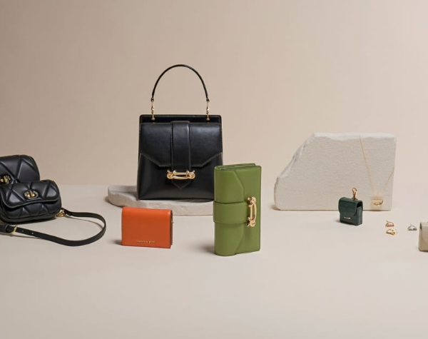 What Sets a Hong Kong Leather Bag Brand Apart in a Global Market