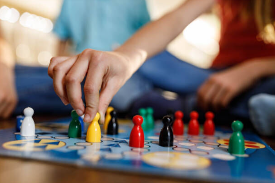 Why Ludo Remains a Popular Game Among Friends and Families