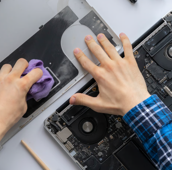 Apple Laptop Repair Singapore: What to Look for in an Independent Specialist