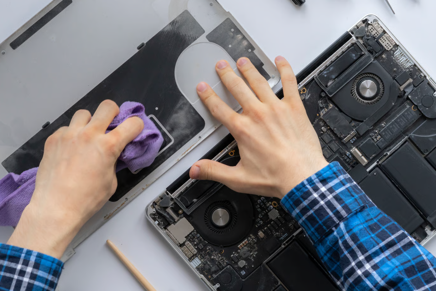 Apple Laptop Repair Singapore: What to Look for in an Independent Specialist